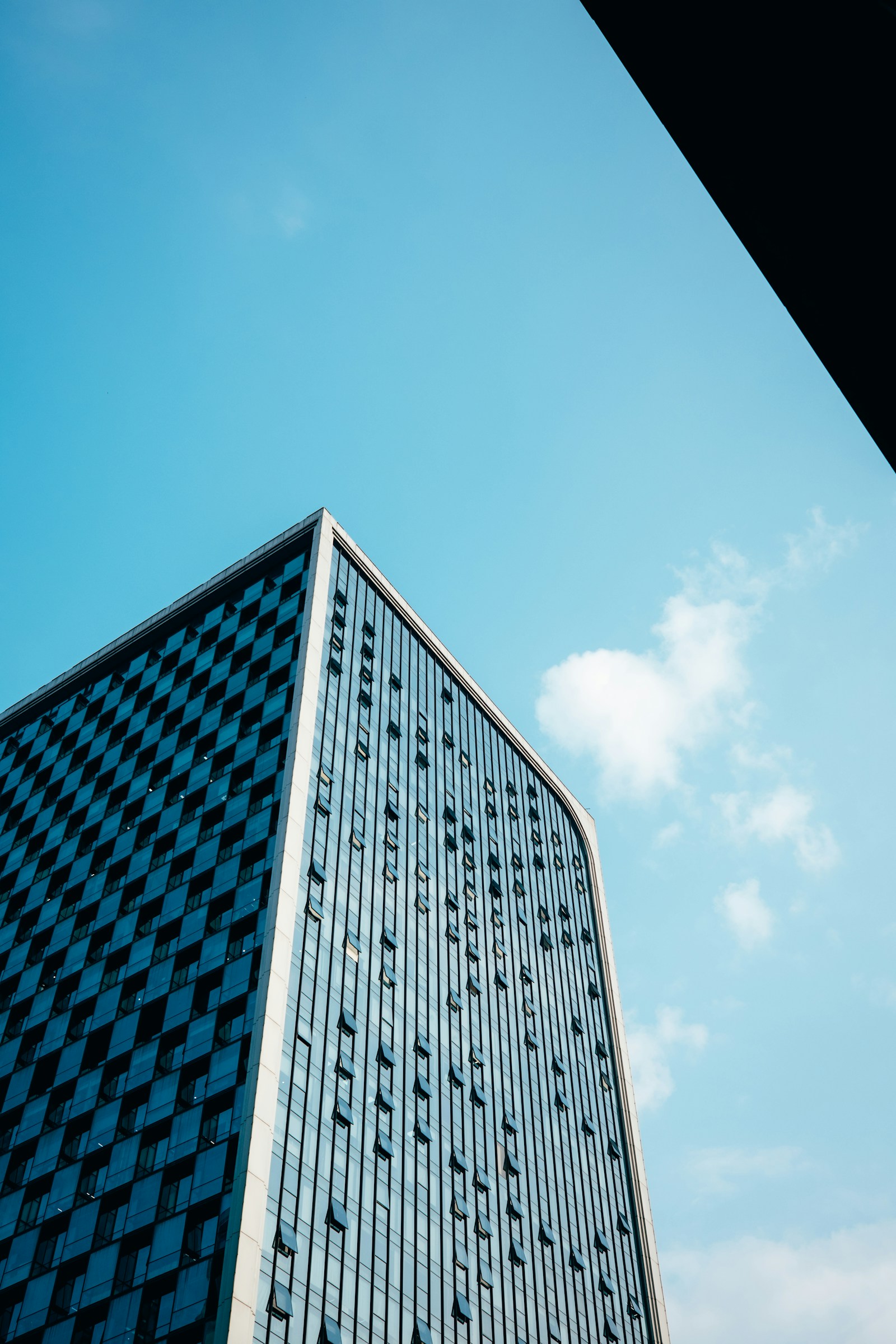 Modern architecture — Law Industry